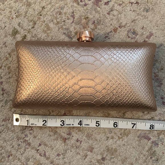 Vince Camuto Clutch - Picture 7 of 8